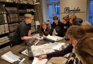 Návštěva designového ateliéru „Paráda“ v Hradci Králové